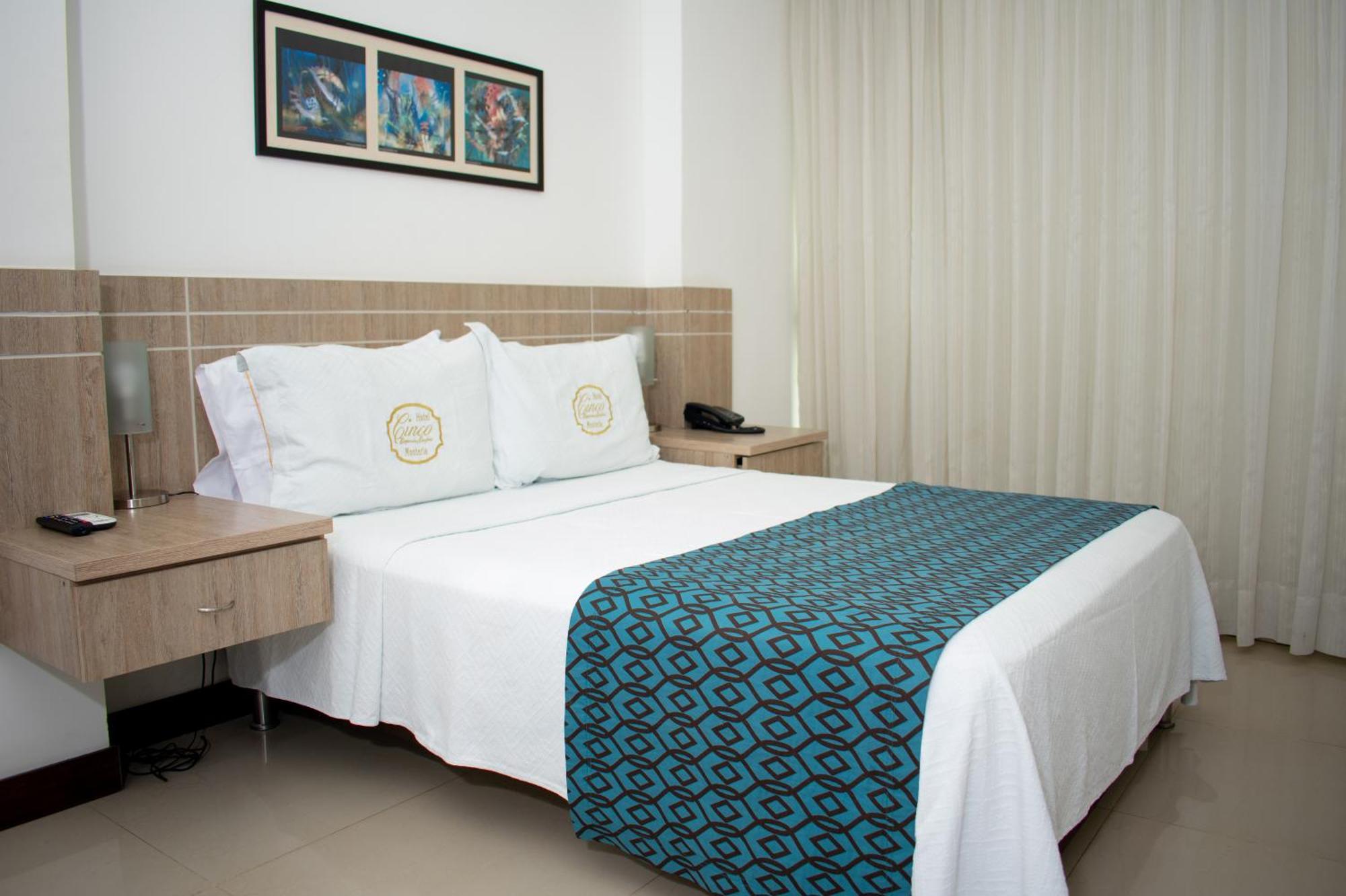 Hotel Cinco Montería Pokoj fotografie